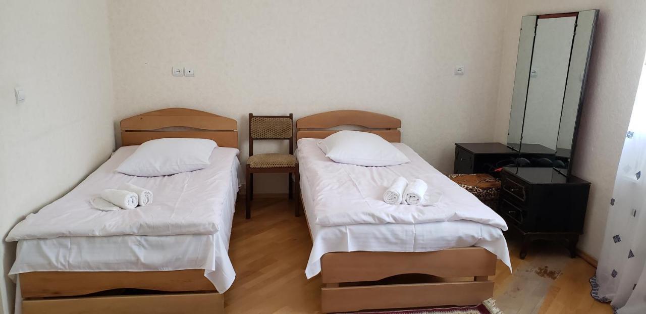 Guest House Kavtarashvili 38 Kazbegi Εξωτερικό φωτογραφία